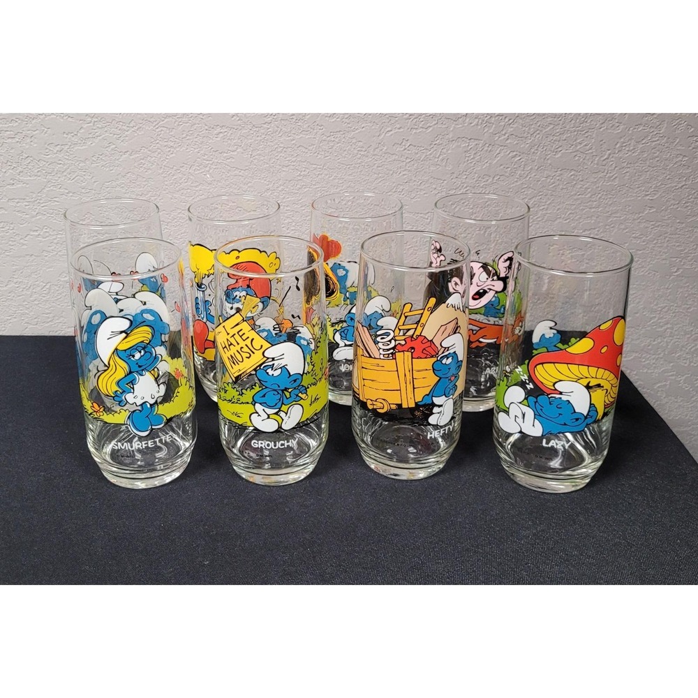 Vtg 1982 Smurf Glasses Complete Set of 8 Hardee's Libbey Peyo Promo Collector